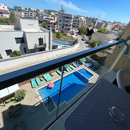 Tudor By Dedal アパートホテル