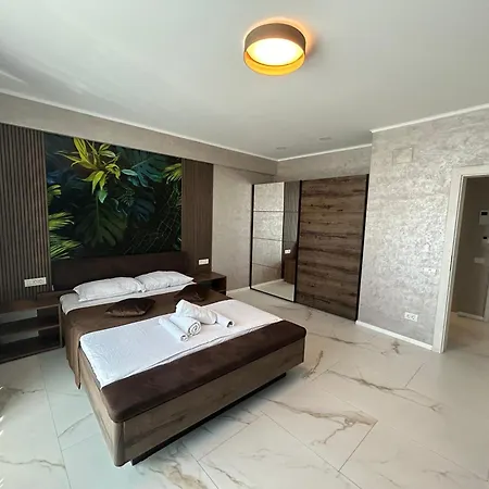 アパートホテル Tudor By Dedal 4*